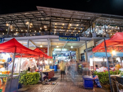 ตลาดกลางคืนของกินอร่อย ราคาถูก