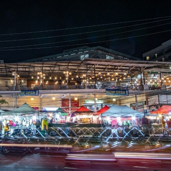 ตลาดกลางคืนของกินอร่อย ราคาถูก ภูเก็ตป่าตอง ตลาดกลางคืนของกินอร่อย ราคาถูก ภูเก็ตป่าตอง